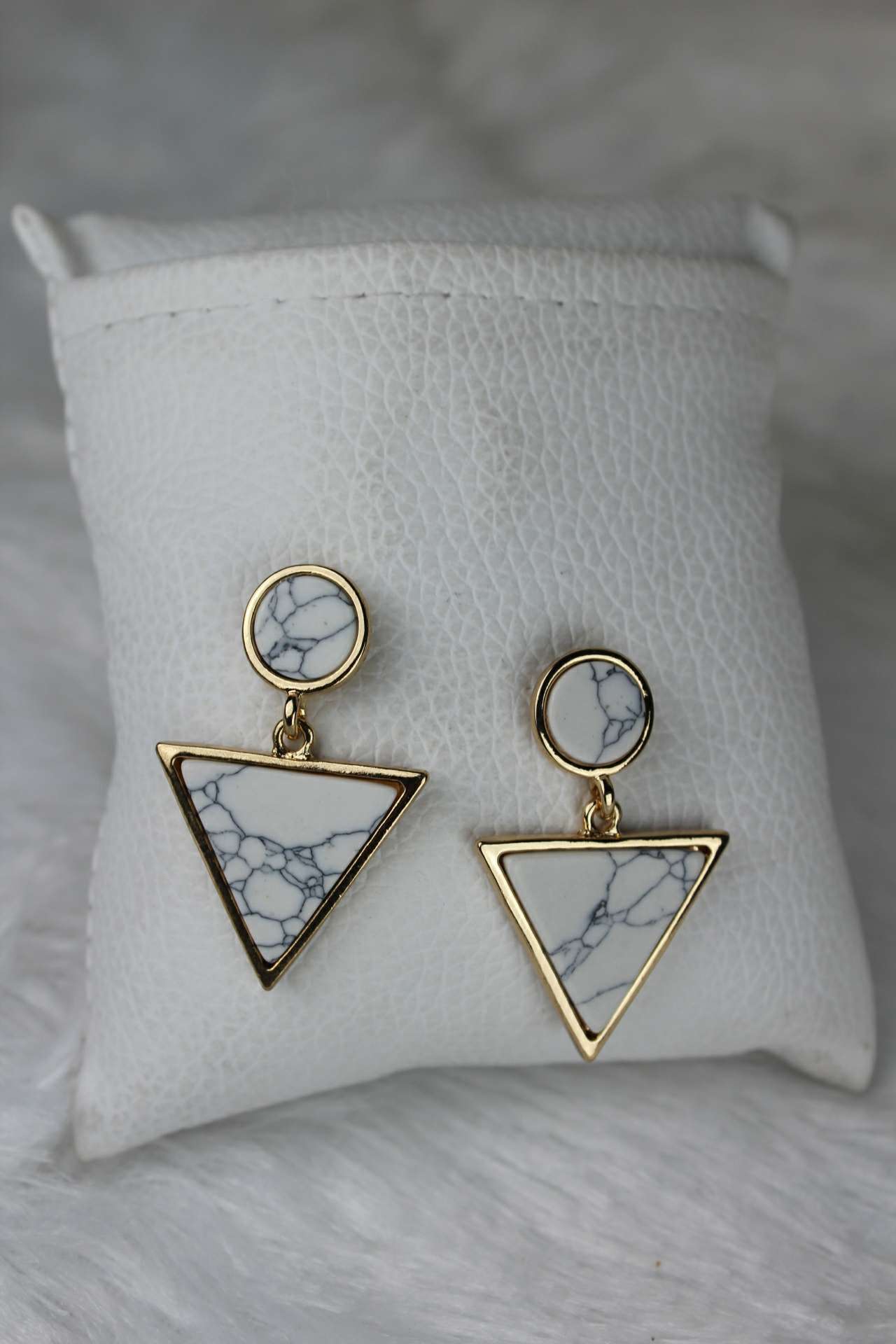 Discover 117+ western earrings cheap super hot